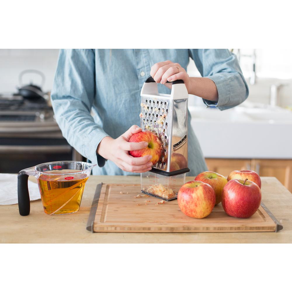 Rallador de caja plateado - Oxo