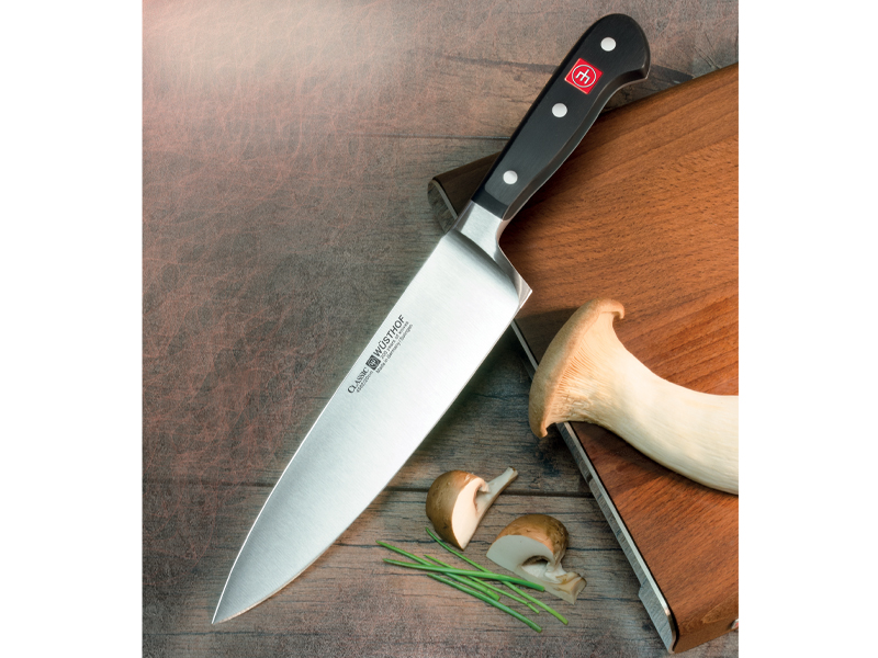 Cuchillo chef de 20 cm Classic con bloque de cuchillos libre de cargo - Wusthof