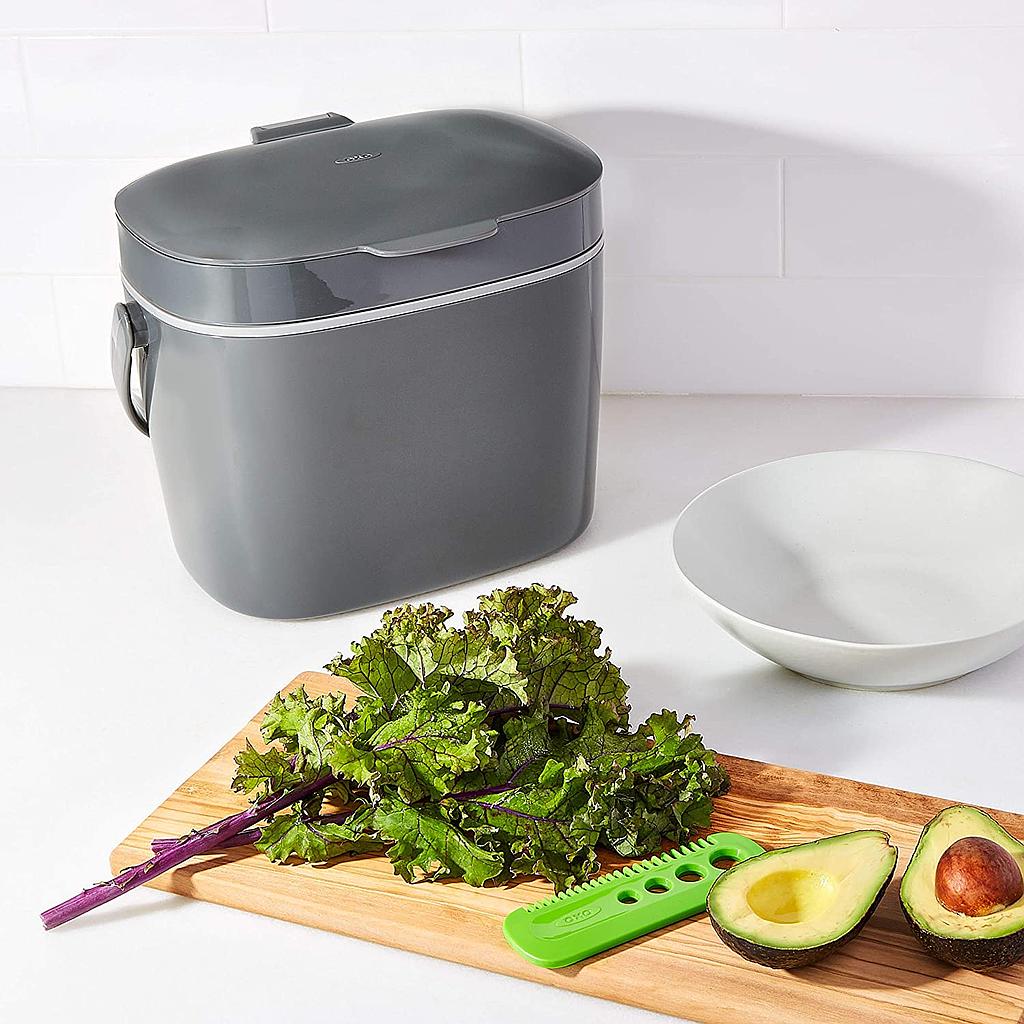 Recipiente de Compostaje de Fácil Limpieza - Carbón - 1.75 Gal / 6.62 L - Oxo