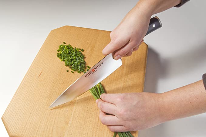 [1030104120] Cuchillo de Chef 20 cm - Classic - Wusthof